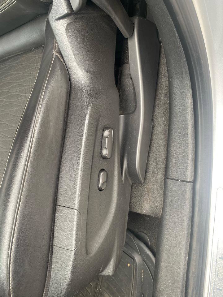 Used 2015 Buick Encore FWD image 11