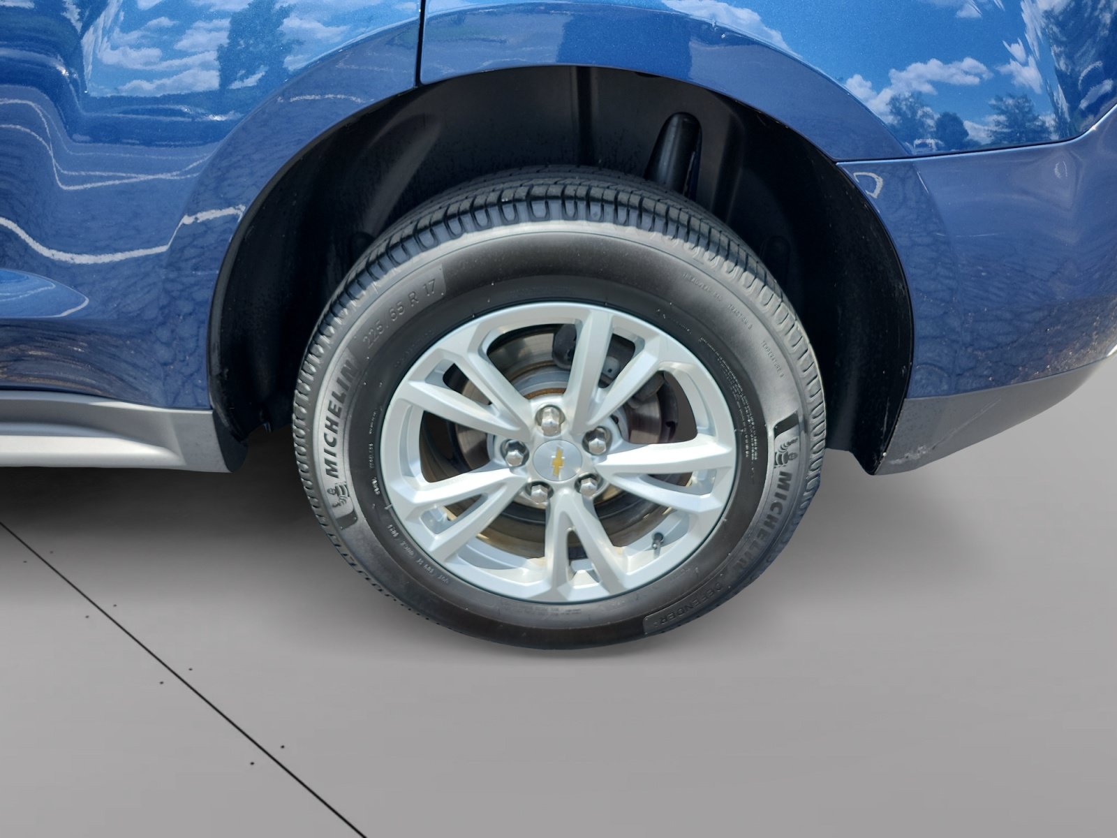 Used 2017 Chevrolet Equinox LT w/ Convenience Package FWD image 15