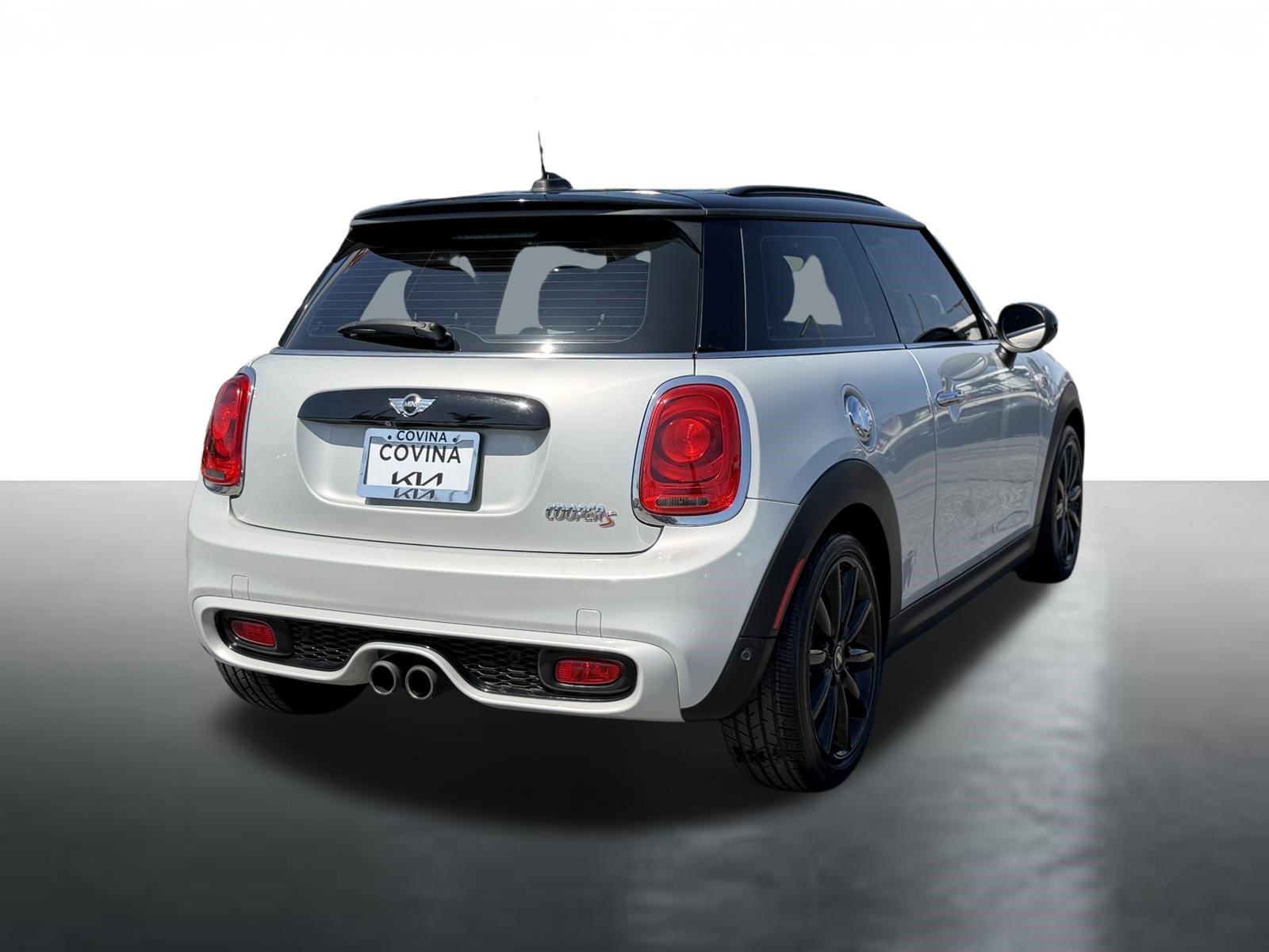 Used 2017 MINI Cooper S FWD image 8