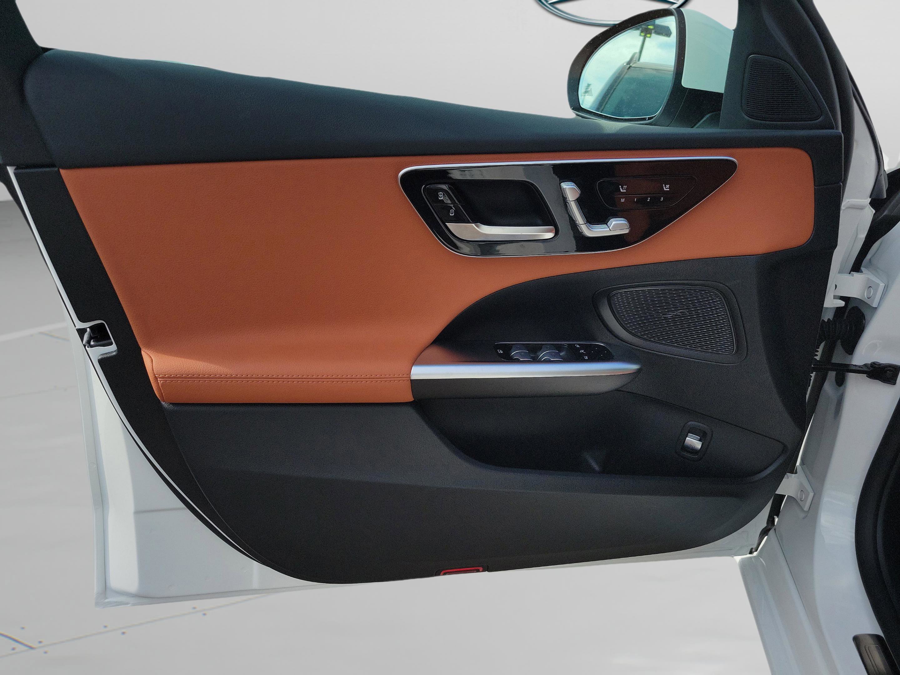 Certified 2025 Mercedes-Benz C 300 Sedan image 21