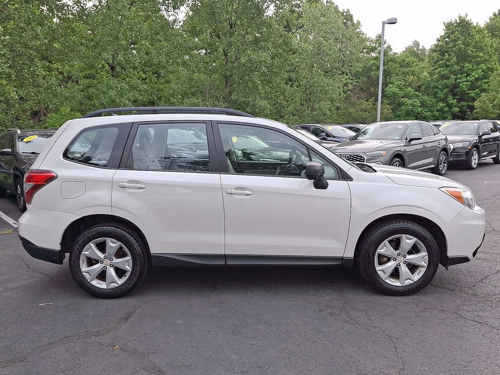 Used 2015 Subaru Forester 2.5i w/ Alloy Wheel Package AWD/4WD image 13