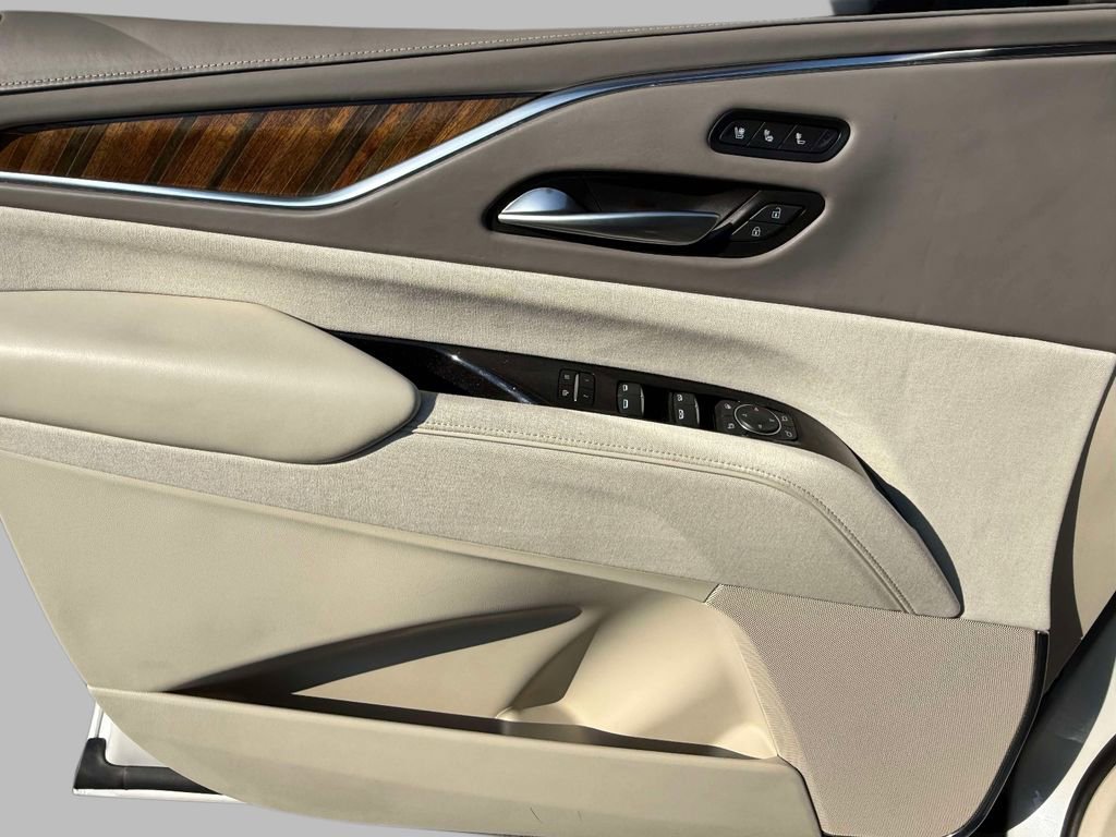 Used 2023 Cadillac Escalade Sport Platinum image 21