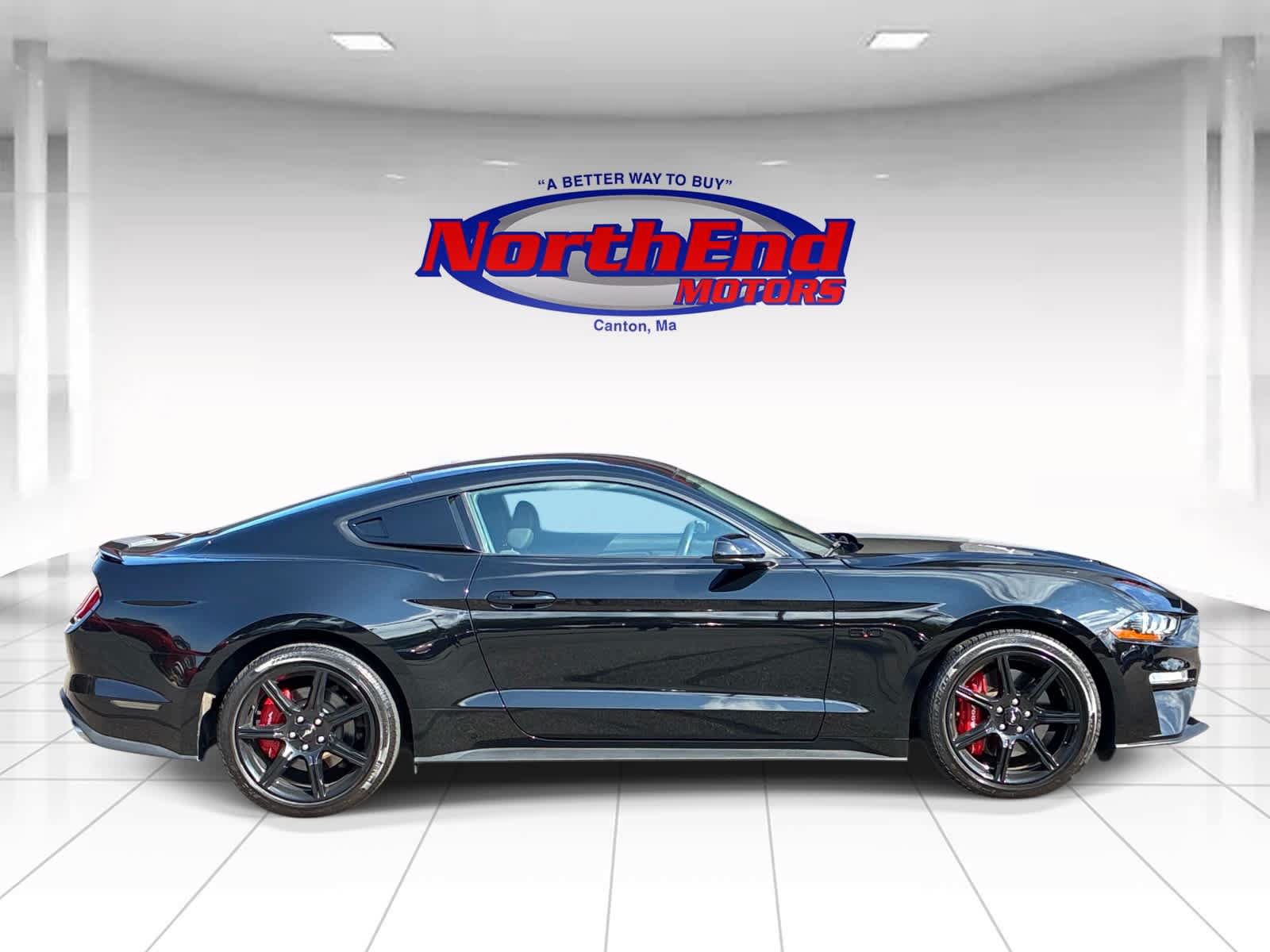 Used 2019 Ford Mustang GT w/ Black Accent Package RWD image 8