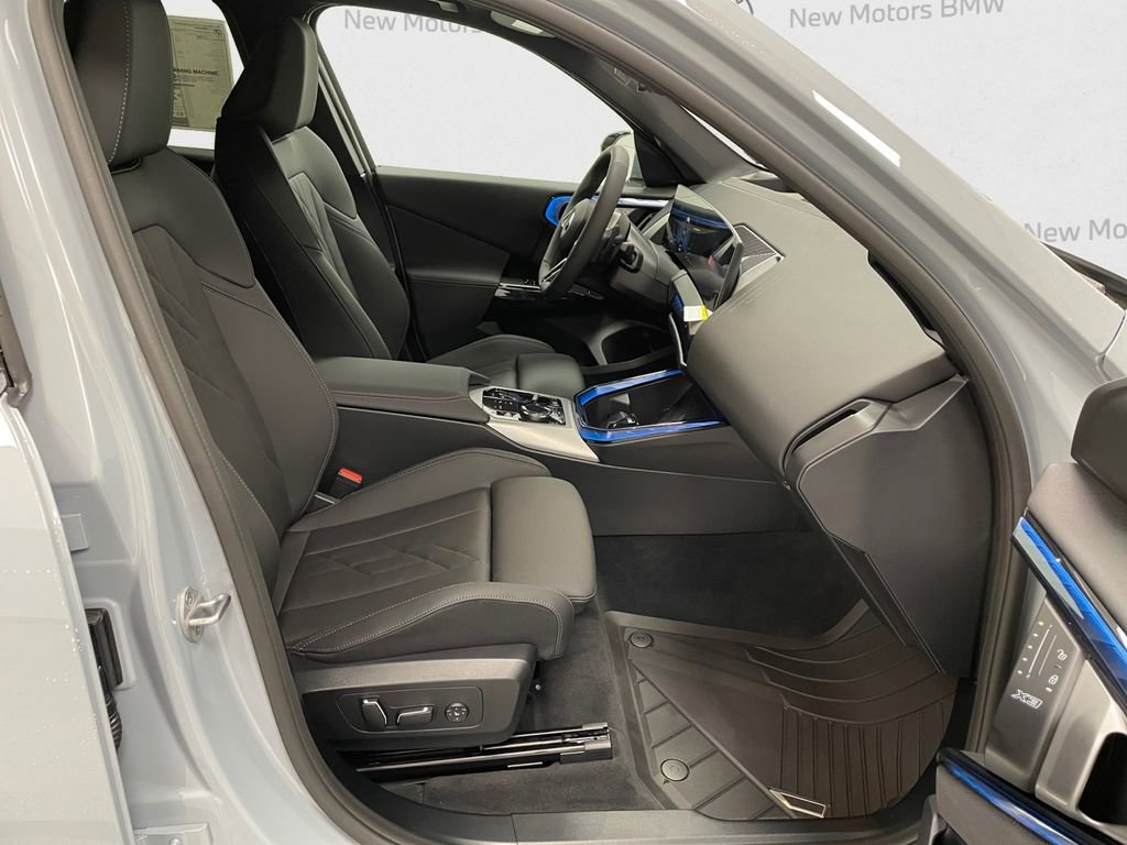 New 2026 BMW X3 xDrive30 image 13