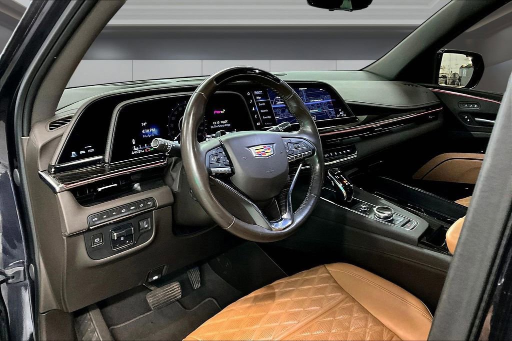 Certified 2023 Cadillac Escalade Sport w/ Touring Package image 17