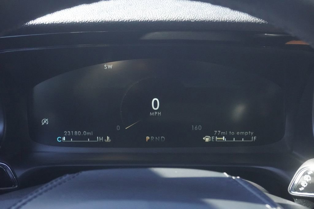 Used 2023 Lincoln Aviator Reserve w/ Equipment Group 201A image 11