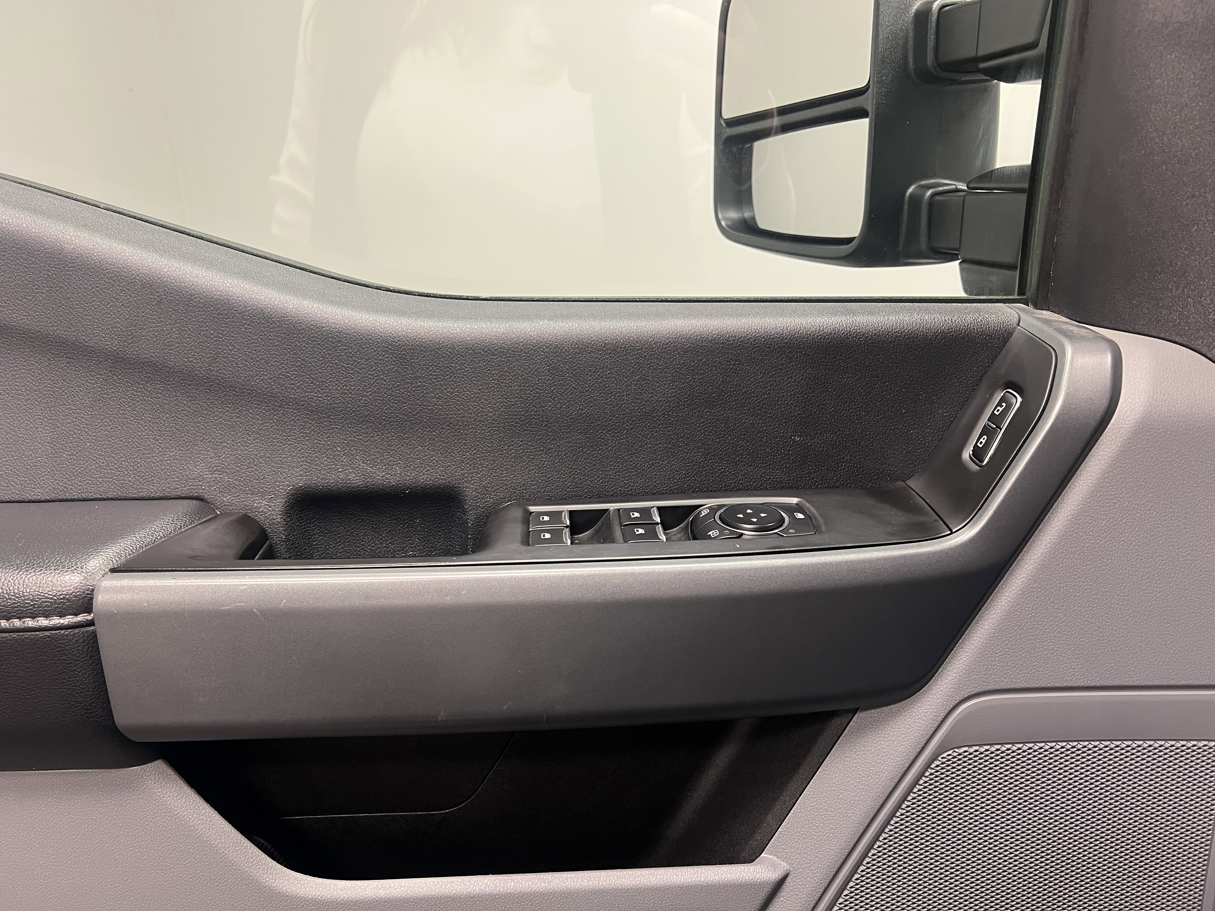 Used 2024 Ford F250 XLT image 19