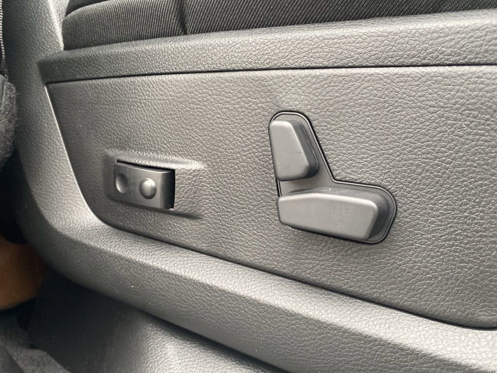 New 2026 RAM 2500 Laramie w/ Night Edition image 12