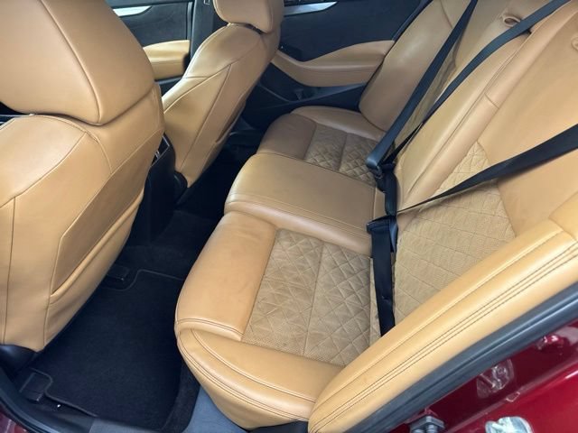 Used 2016 Nissan Maxima SR FWD image 11