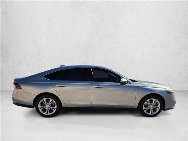 Used 2025 Honda Accord LX video 4