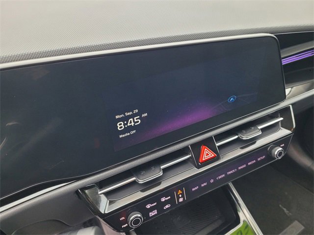 Used 2023 Kia Niro EX image 13