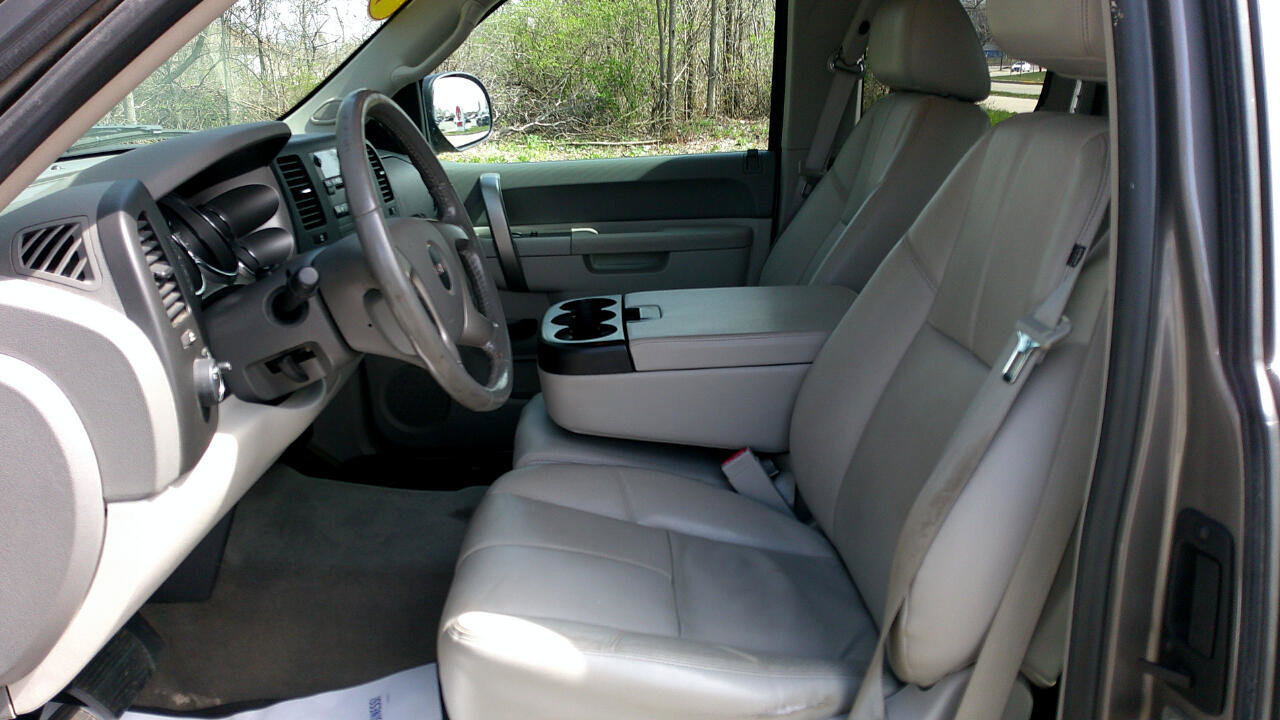 Used 2013 GMC Sierra 1500 SLE w/ Power Tech Package image 29