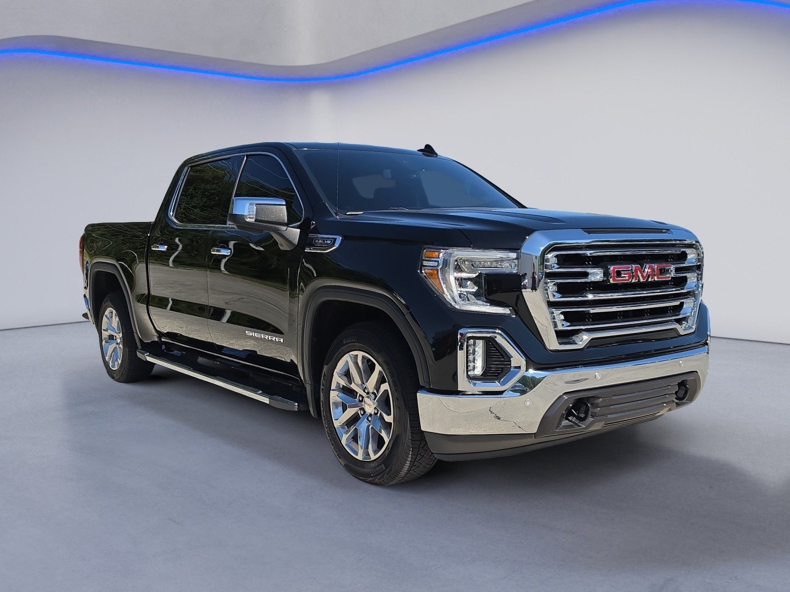 Used 2019 GMC Sierra 1500 SLT w/ SLT Premium Plus Package RWD image 7