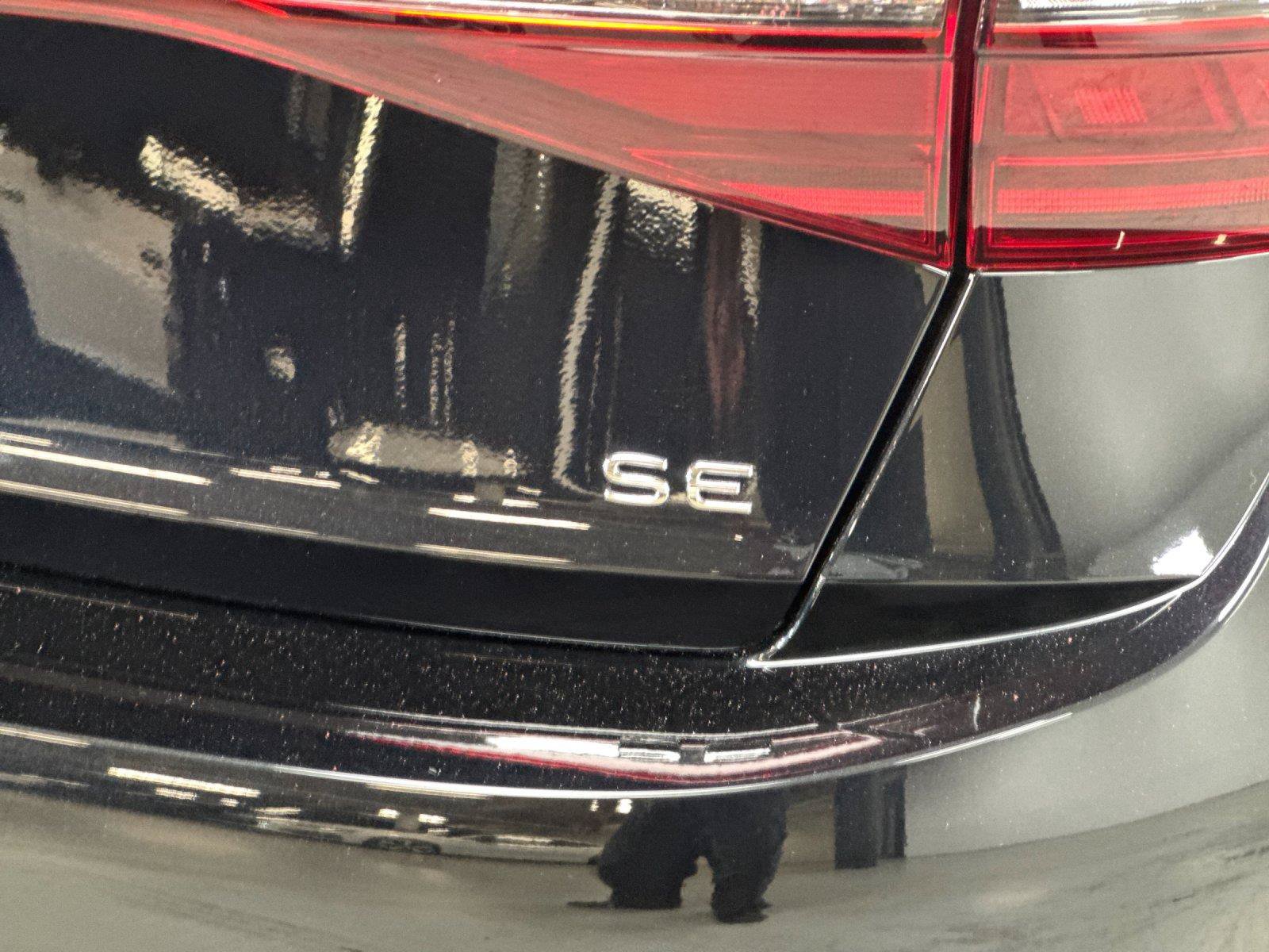 New 2026 Volkswagen Jetta SE FWD image 25