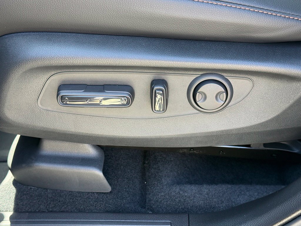Certified 2026 Honda CR-V Sport Touring image 26