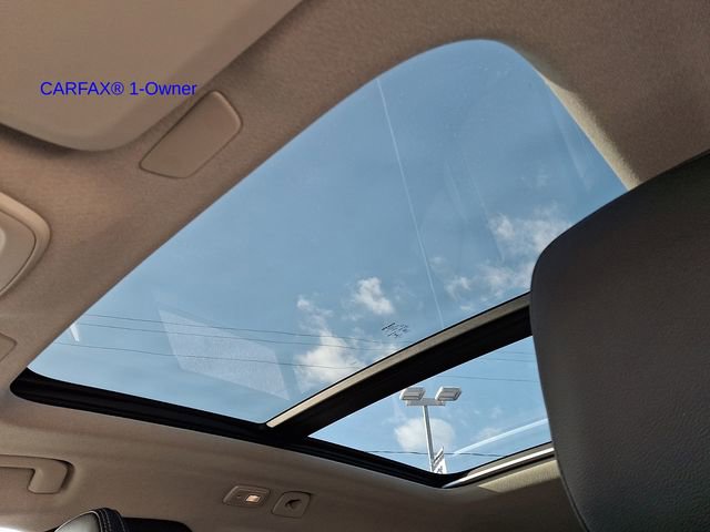 Certified 2023 Volvo XC40 B5 Plus w/ Driver Assist Package image 16