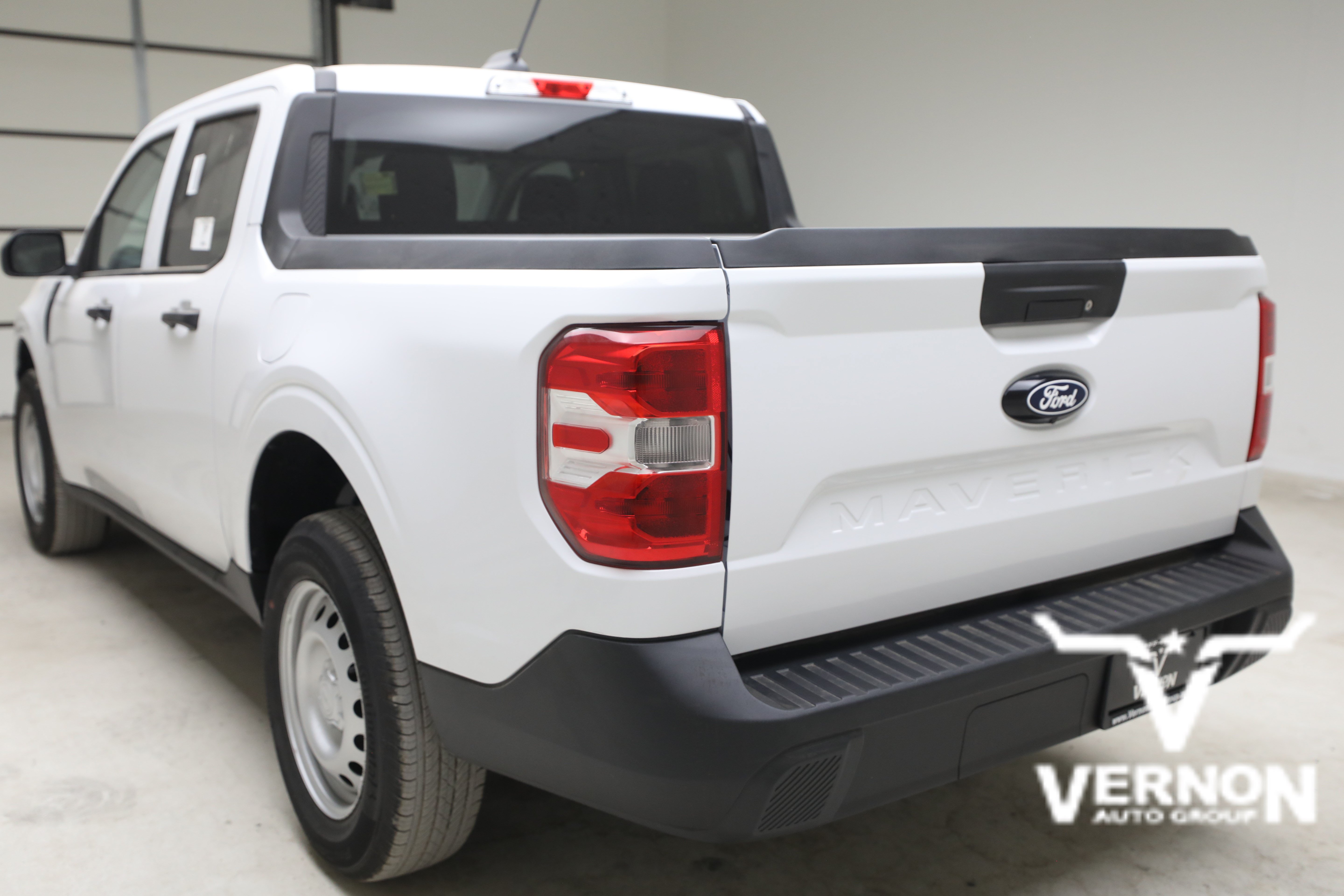 New 2026 Ford Maverick XL FWD image 3