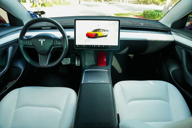 Used 2022 Tesla Model 3 Performance image 48