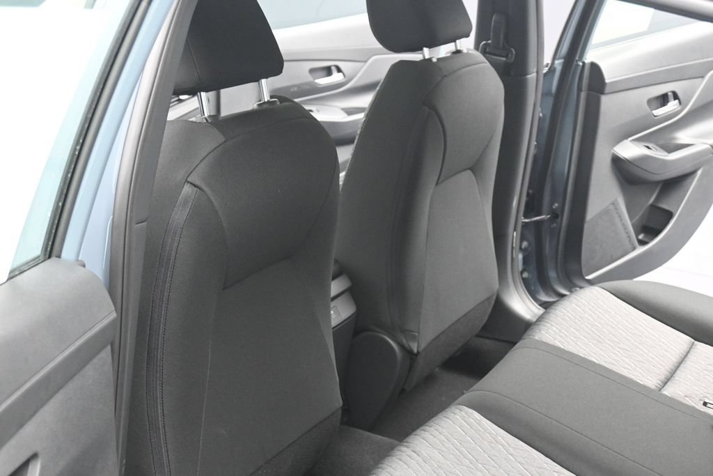 New 2026 Nissan Sentra SV w/ SV Convenience Package FWD image 17