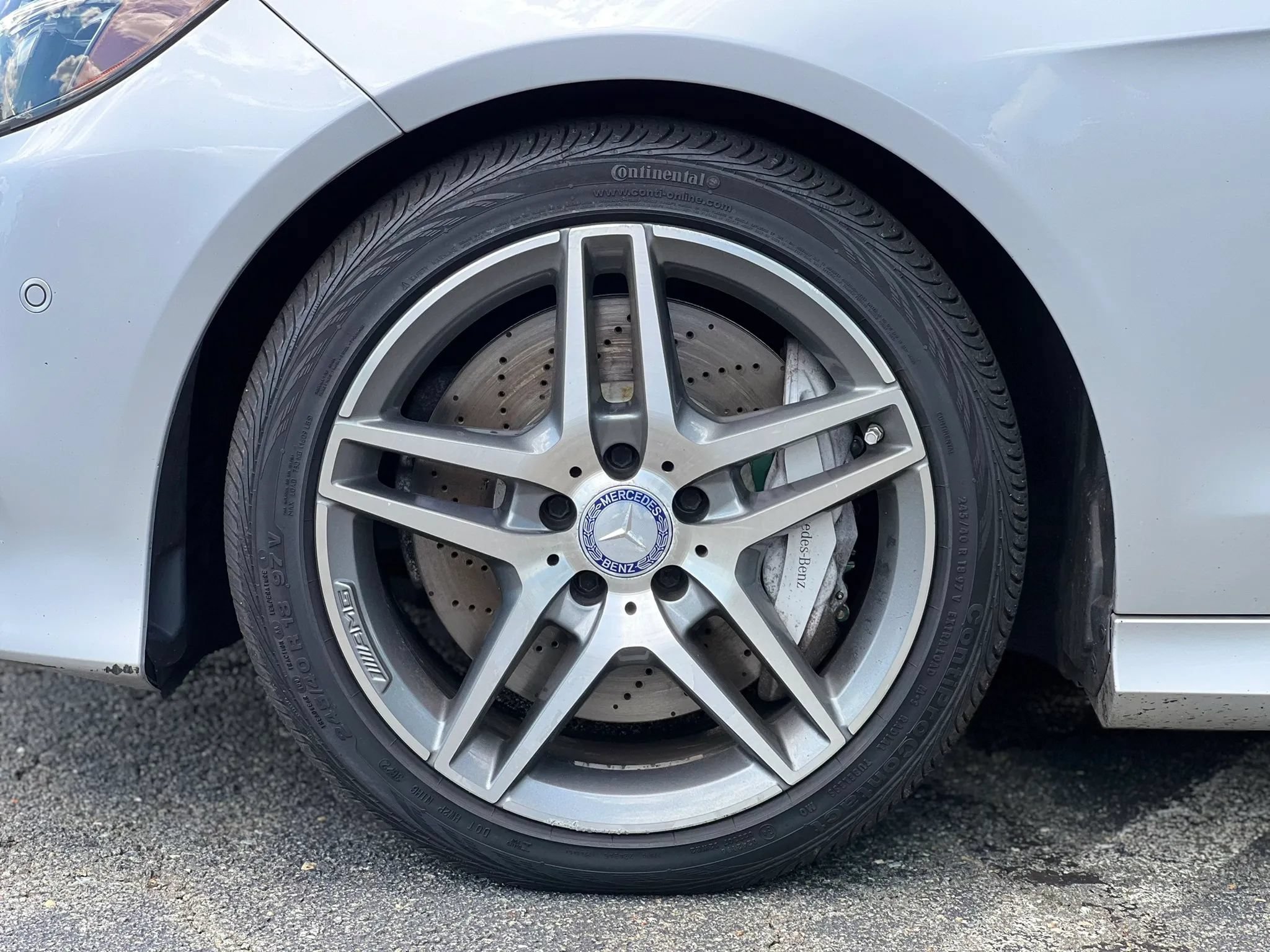Used 2014 Mercedes-Benz E 550 4MATIC Sedan w/ Premium 1 Package image 50