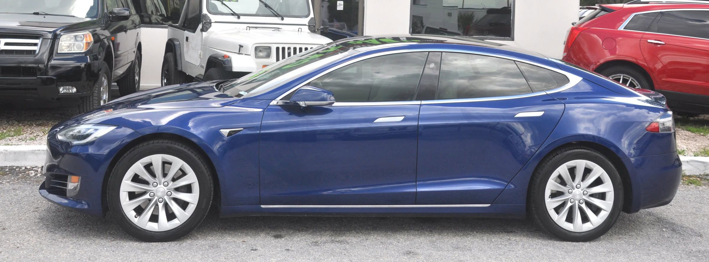 Used 2017 Tesla Model S 75 RWD image 7