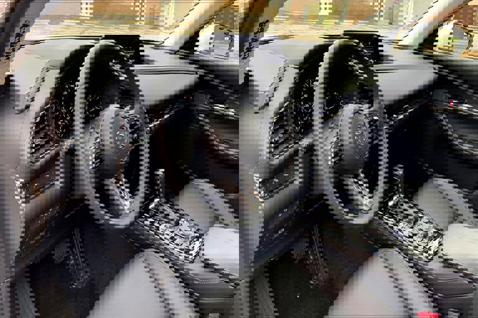 Certified 2025 MAZDA CX-30 AWD 2.5 S w/ Preferred Package image 17