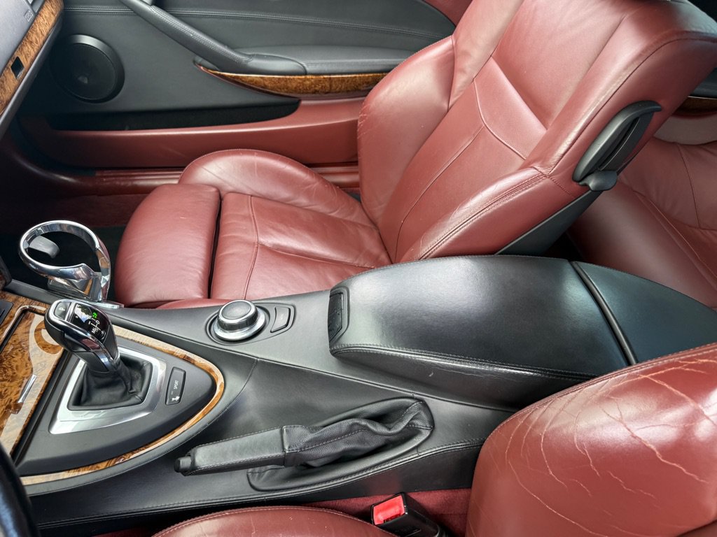 Used 2008 BMW 650i Coupe w/ Sport Pkg RWD image 37