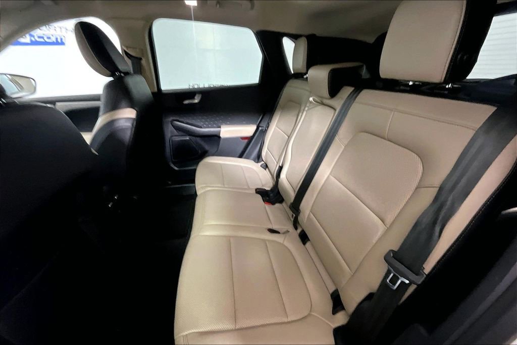Certified 2020 Ford Escape SEL FWD image 21