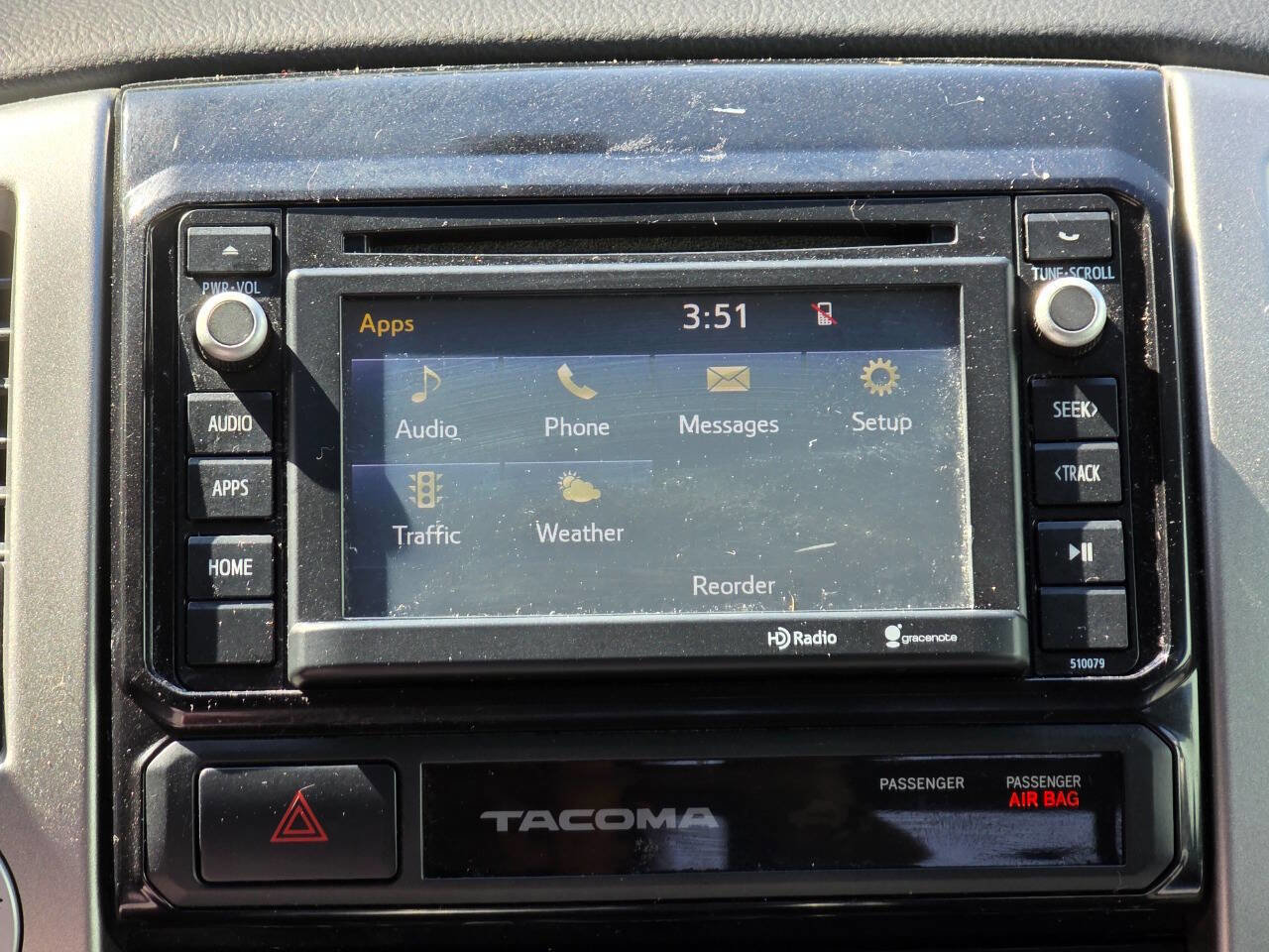 Used 2015 Toyota Tacoma 4x4 Double Cab w/ TRD Off-Road Package image 22