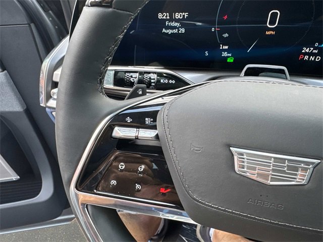 New 2026 Cadillac Vistiq Premium Luxury w/ LPO, Floor Liner Package image 24