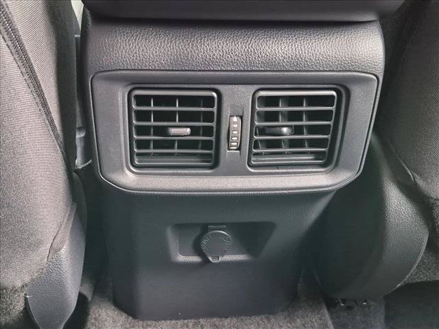 Used 2024 Toyota RAV4 LE FWD image 16
