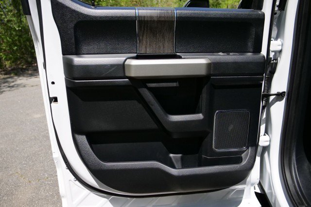 Used 2021 Ford F250 Lariat w/ Lariat Value Package AWD/4WD image 27