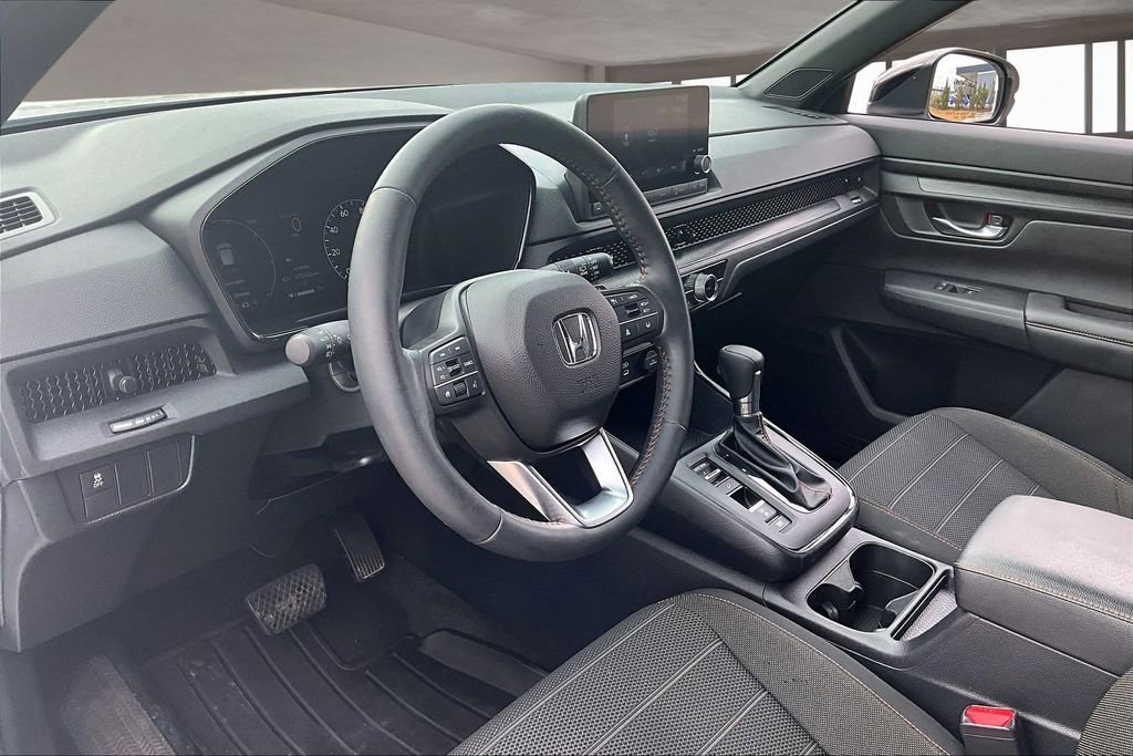 Used 2023 Honda CR-V Sport image 17