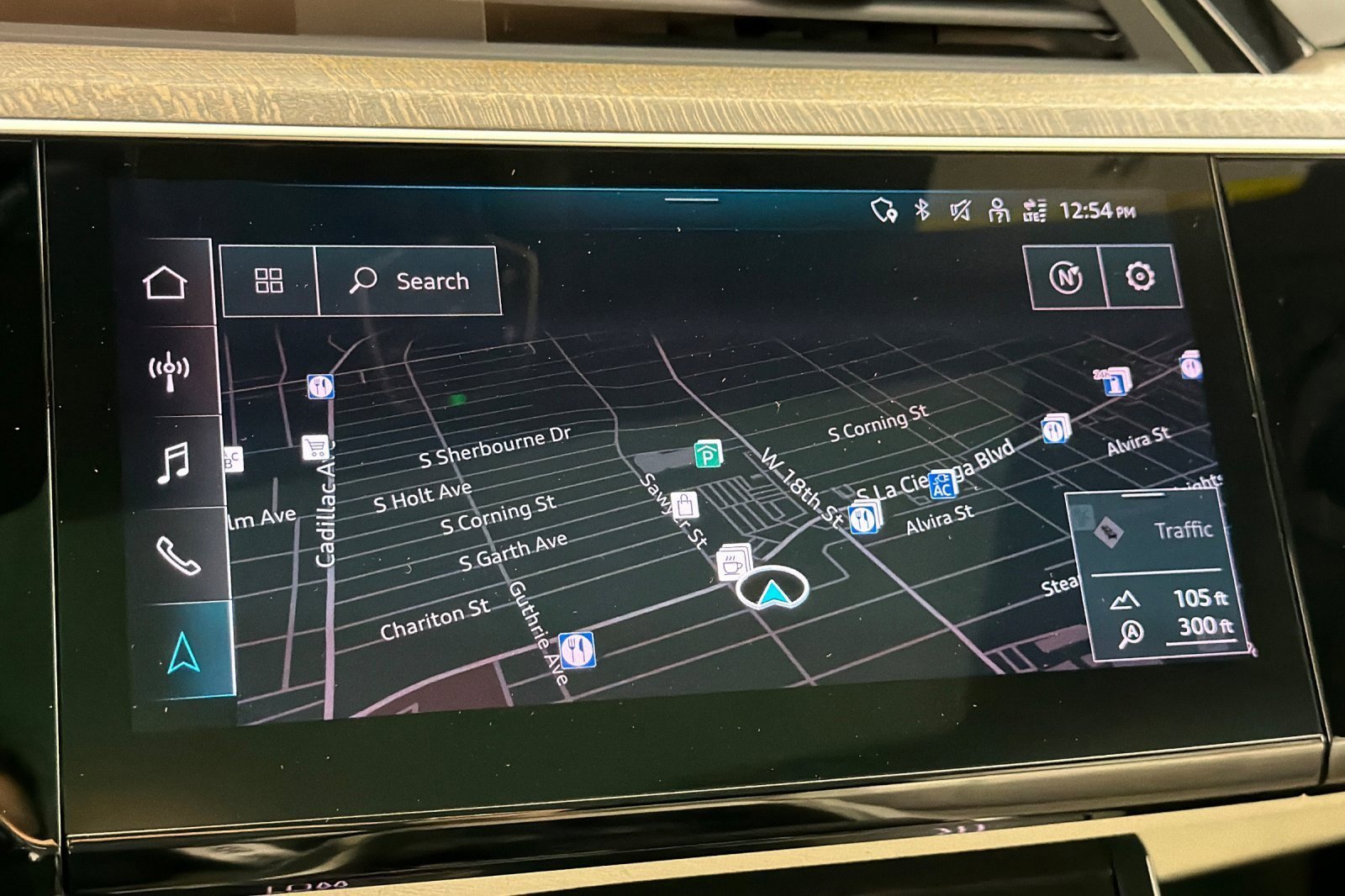 Certified 2023 Audi e-tron Premium w/ Convenience Plus Package AWD/4WD image 18