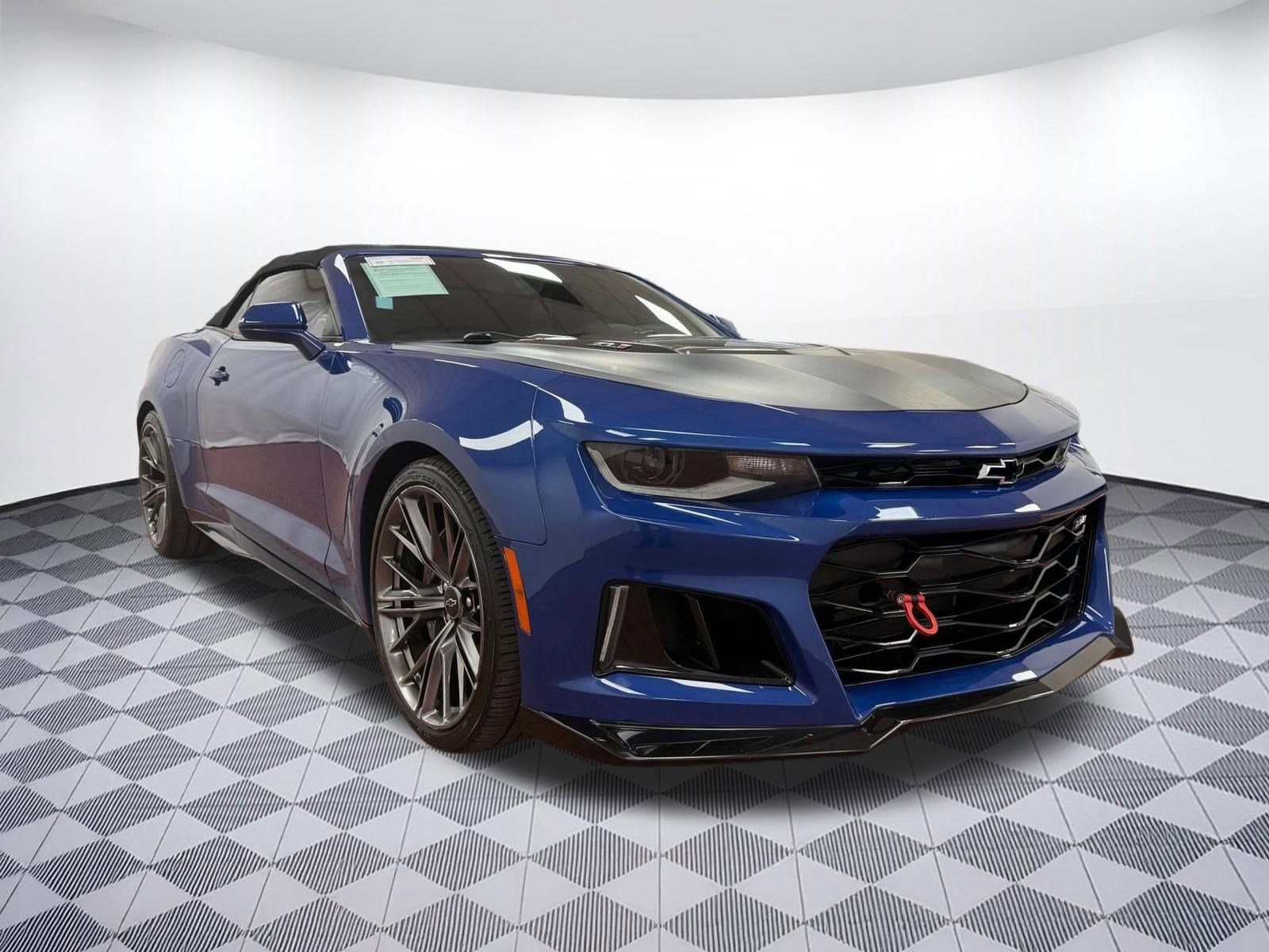 Used 2023 Chevrolet Camaro ZL1 image 7