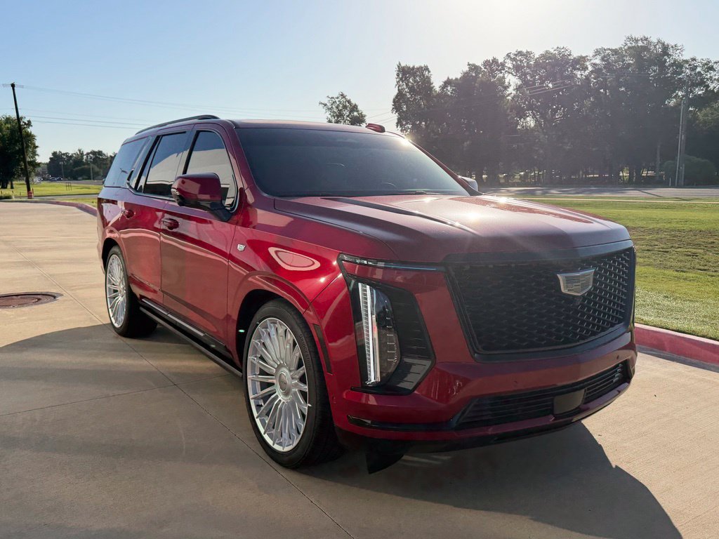 New 2026 Cadillac Escalade Platinum Sport w/ LPO, ONYX Package AWD/4WD image 9