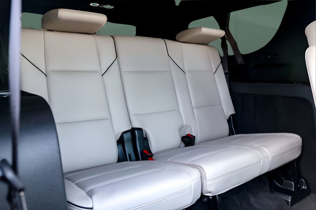 Used 2023 Cadillac Escalade ESV Sport w/ Touring Package image 26