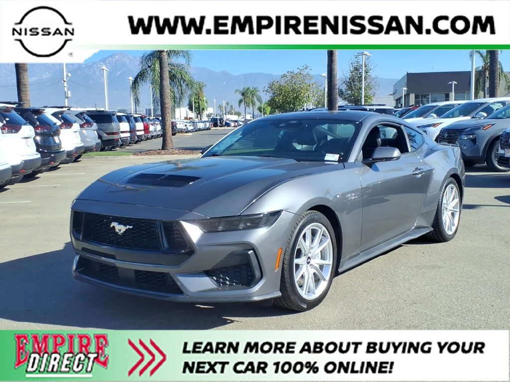 Used 2025 Ford Mustang GT Premium RWD image 1