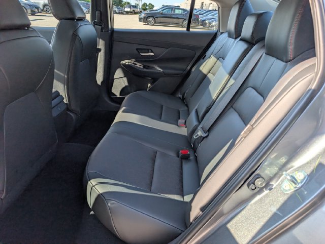 New 2026 Nissan Sentra SR w/ SR Premium Package FWD image 10