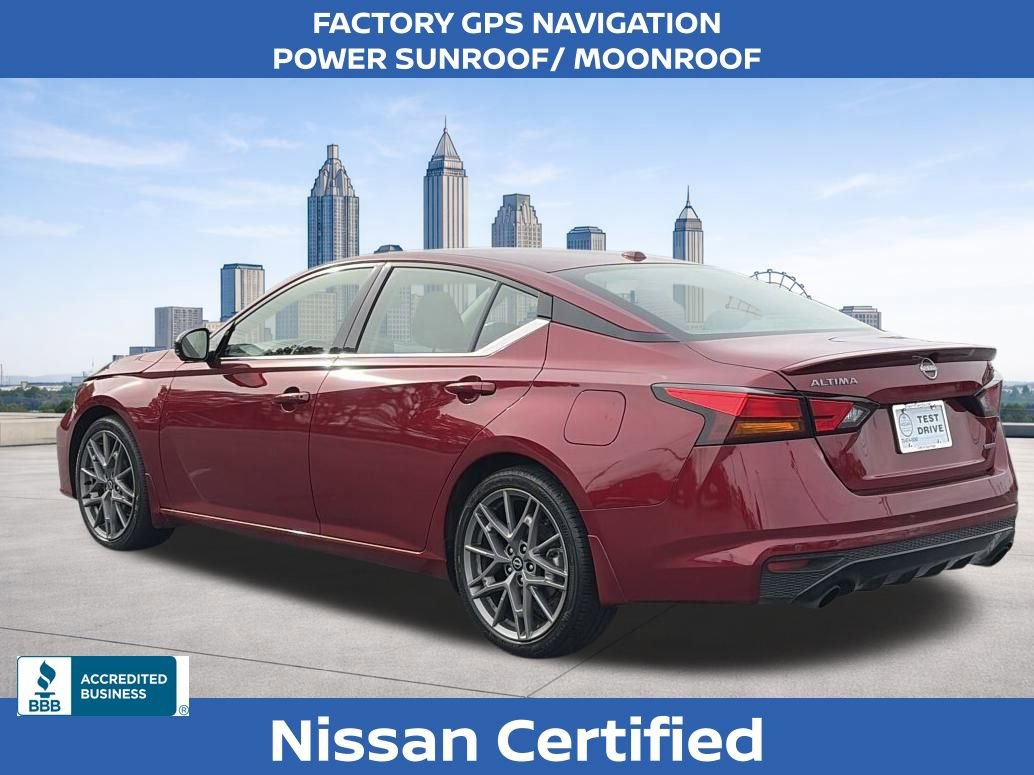 Certified 2024 Nissan Altima 2.0 SR image 3