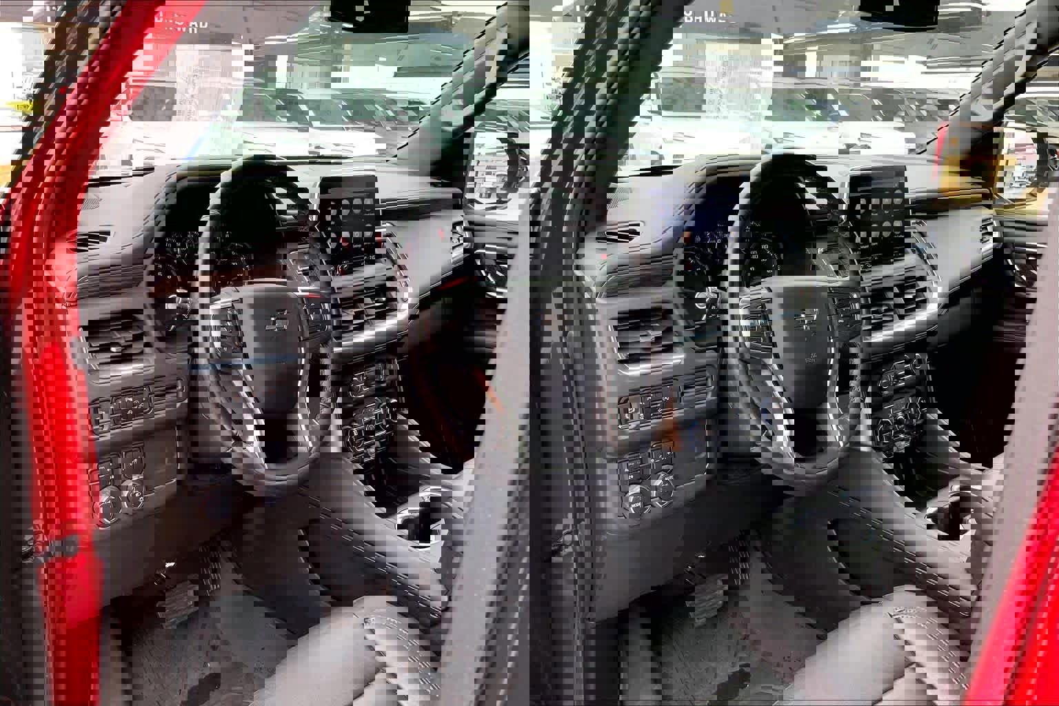 Used 2021 Chevrolet Tahoe Z71 w/ Luxury Package AWD/4WD image 17