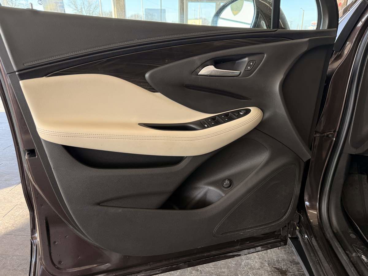 Used 2020 Buick Envision Preferred image 24