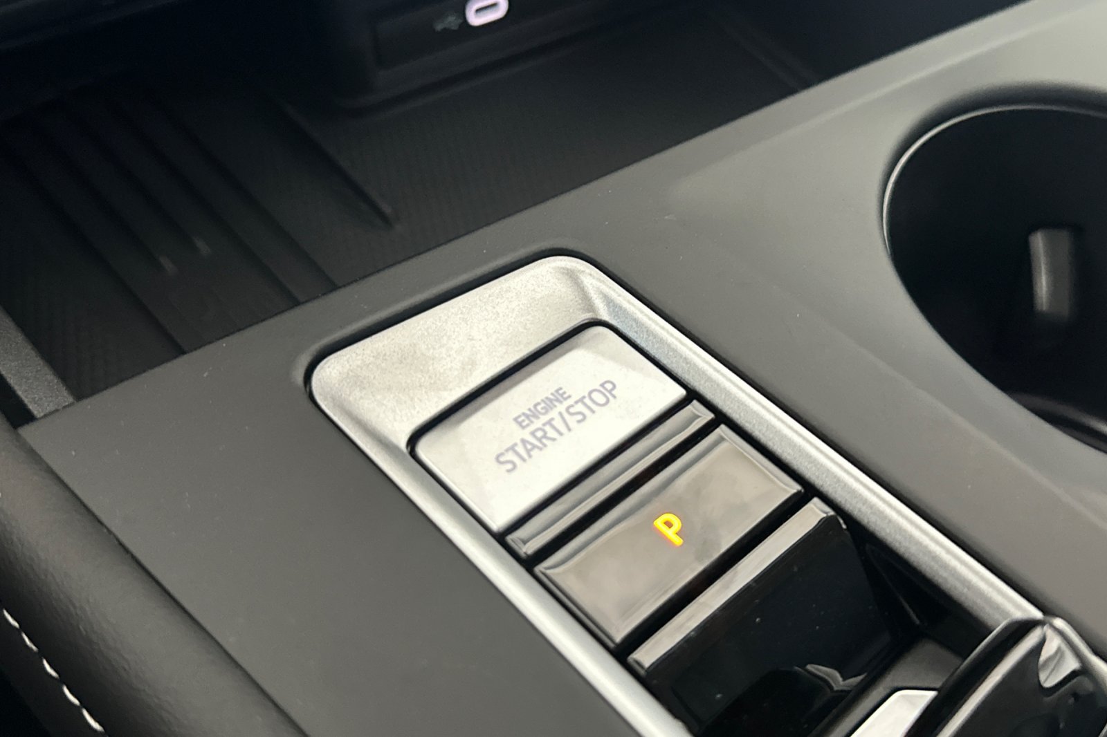 New 2026 Volkswagen Atlas SE FWD image 23