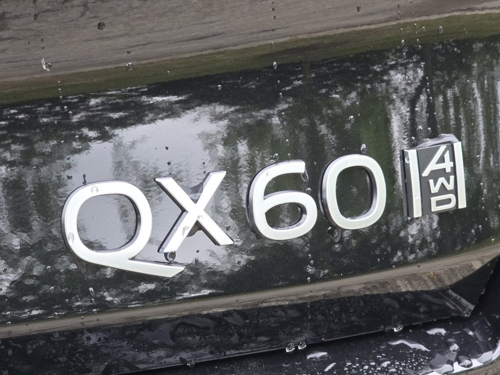 New 2026 INFINITI QX60 Luxe w/ Cargo Package image 15