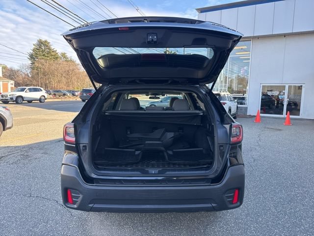 Used 2022 Subaru Outback Premium AWD/4WD image 11