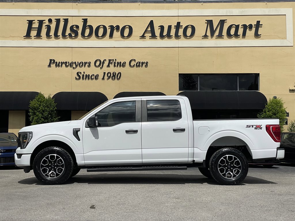 Used 2022 Ford F150 XL w/ STX Appearance Package image 3