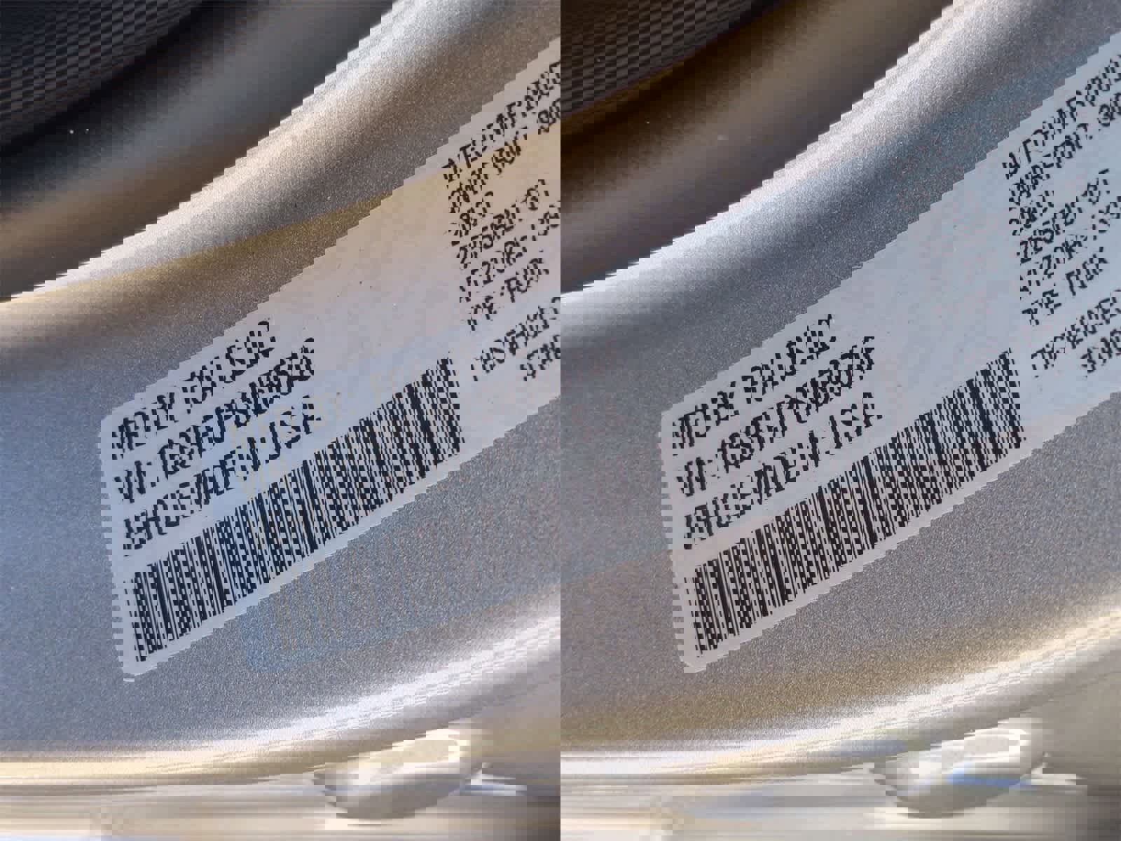 Certified 2025 RAM 1500 Laramie w/ Sport Appearance Package image 37