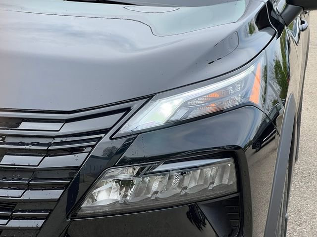 New 2026 Nissan Rogue SV AWD/4WD image 41