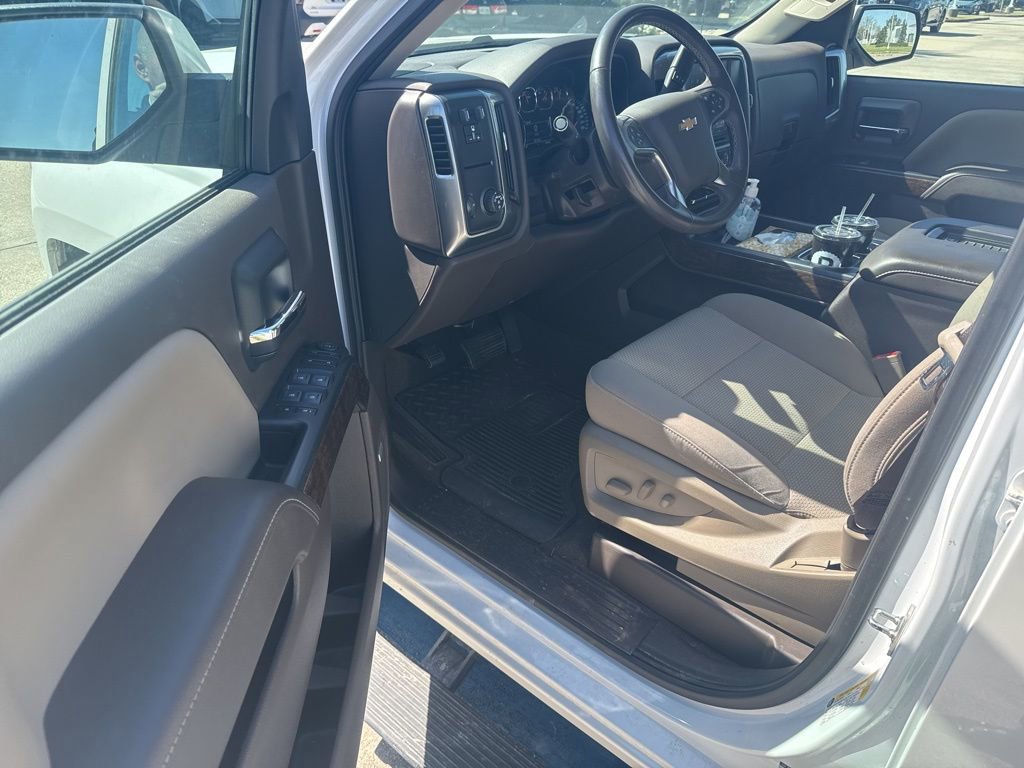 Used 2018 Chevrolet Silverado 1500 LT w/ Texas Edition image 3