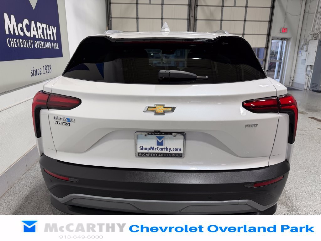 Used 2024 Chevrolet Blazer EV LT AWD/4WD image 6